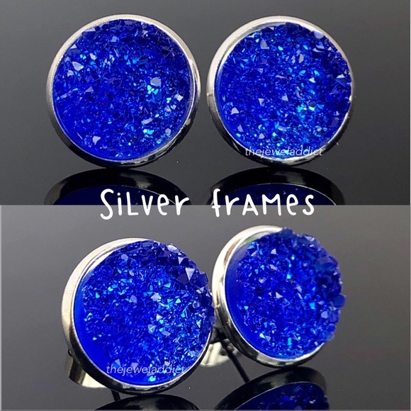 3/$15🎀classic blue geo crystal faux druzy studs - Picture 3 of 13